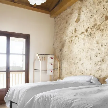 Casa De Laura Aldeasoña