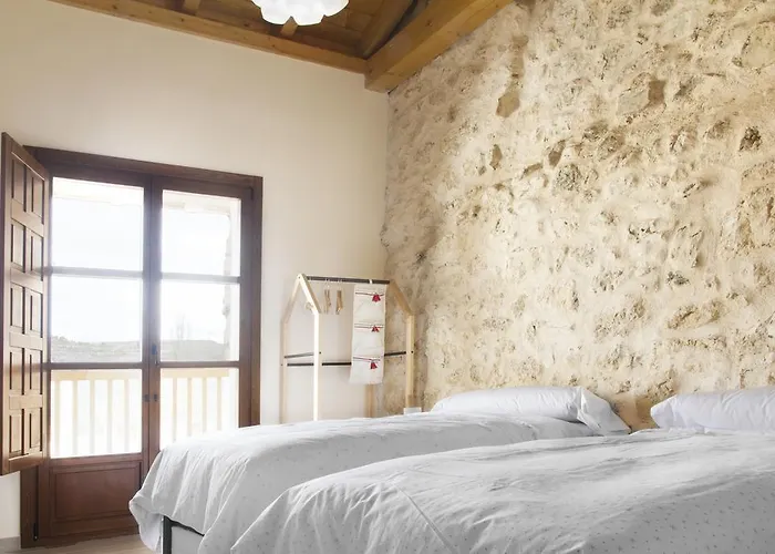 Casa De Laura Aldeasoña